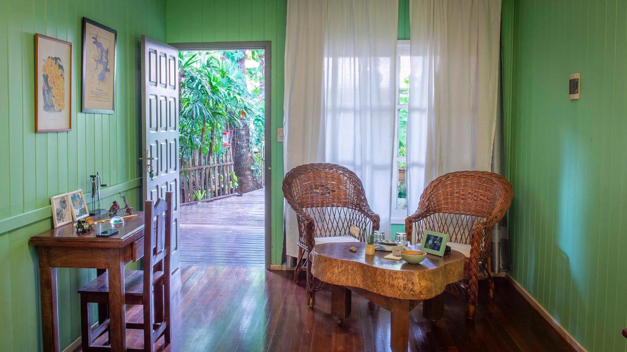 푸에르토이과수 Secret Garden Iguazu B&B 외부 사진